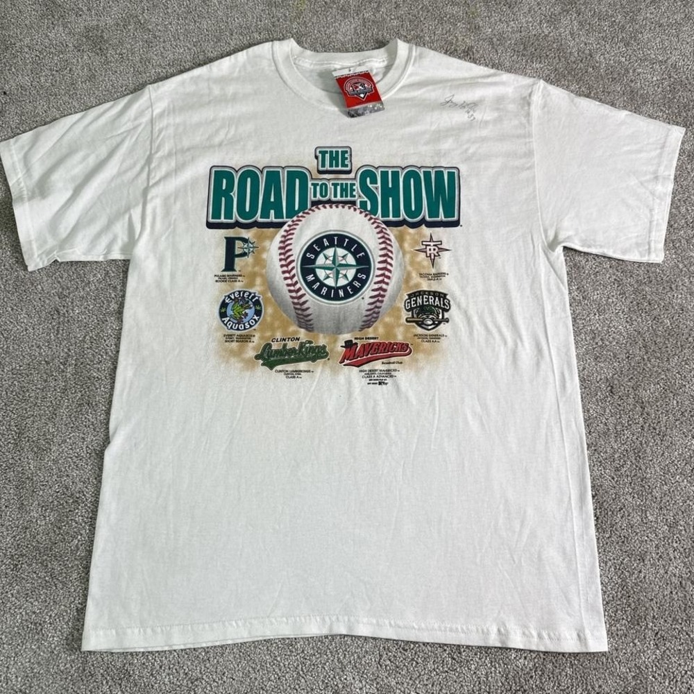 NWT Seattle Mariners Road to the Show T-Shirt Large Signature MLB Tee
